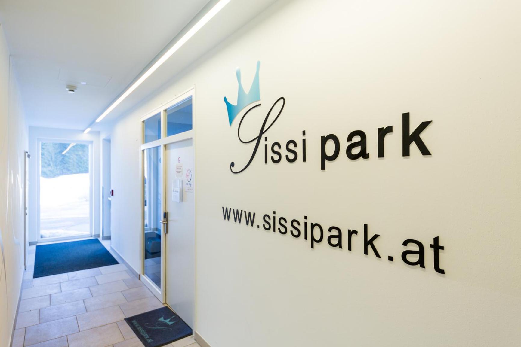Sissi Park Haus Im Ennstal - Schladming Appartement Buitenkant foto