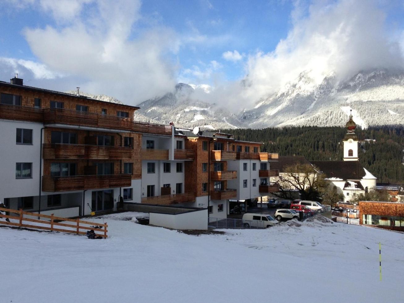 Sissi Park Haus Im Ennstal - Schladming Appartement Buitenkant foto
