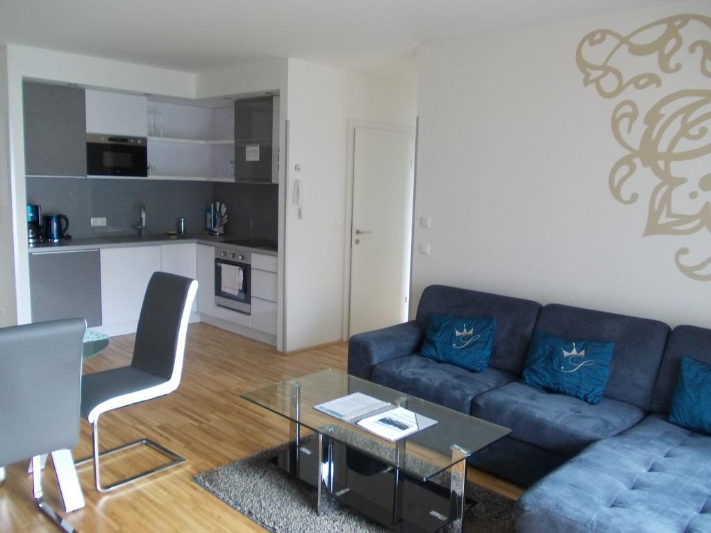 Sissi Park Haus Im Ennstal - Schladming Appartement Buitenkant foto