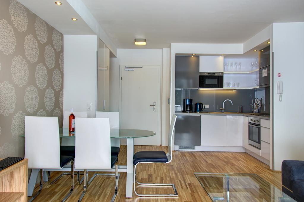 Sissi Park Haus Im Ennstal - Schladming Appartement Buitenkant foto