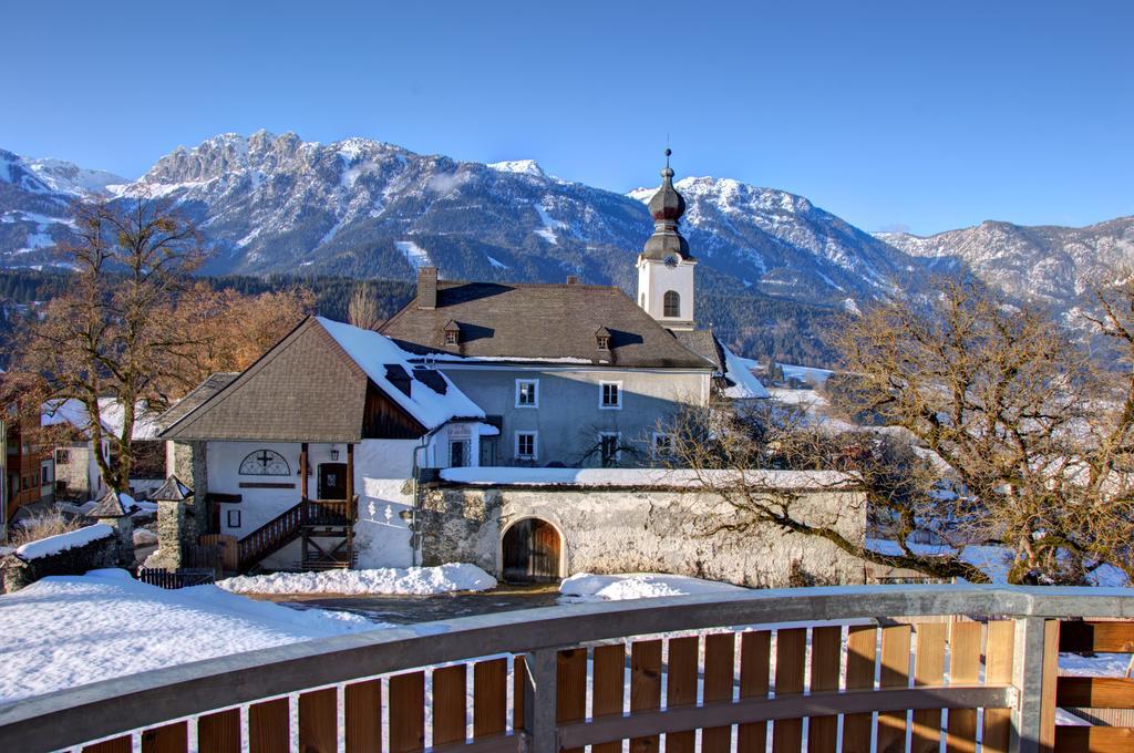 Sissi Park Haus Im Ennstal - Schladming Appartement Buitenkant foto